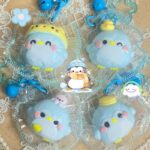 傘用の目印チャーム（カラビナ付きペンギン）